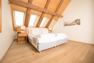 Bett im Galerie Zimmer